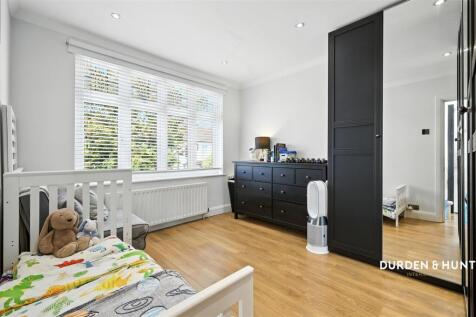 Roding Avenue