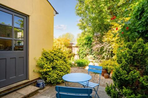 Property Image 4