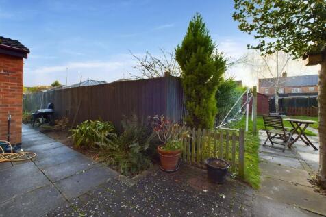 CAM03975G0-PR0055-STILL019.jpg