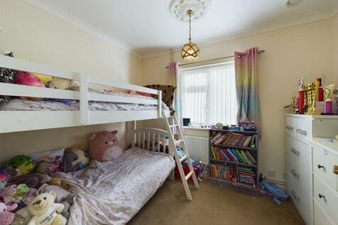 CAM03975G0-PR0054-STILL012.jpg