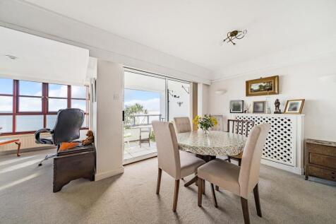 Living space 2