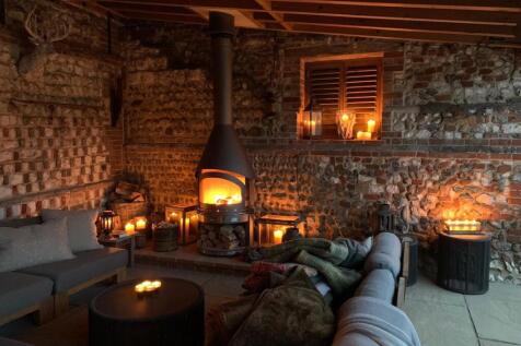 Outdoor Snug