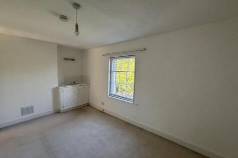 Bedroom 3 (2nd Floor)