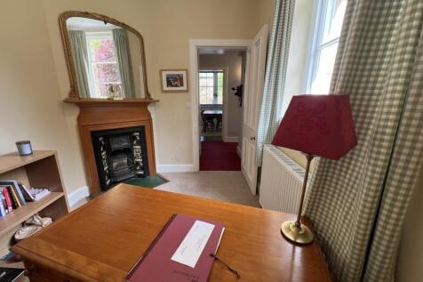 Office/Bedroom 5