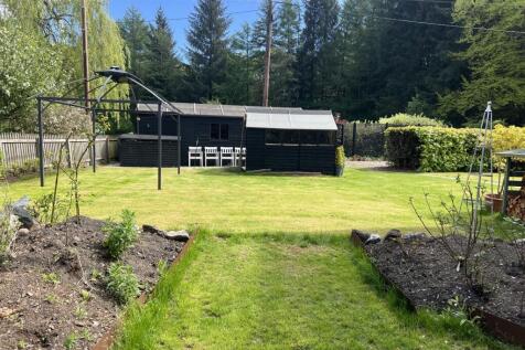 Garden from side