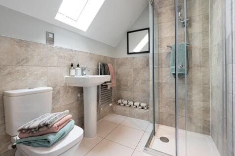 A top floor shower room to beat the morning rush