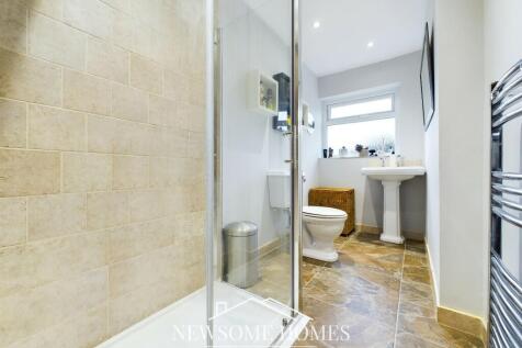 GF Shower Room
