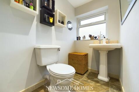 GF Shower Room