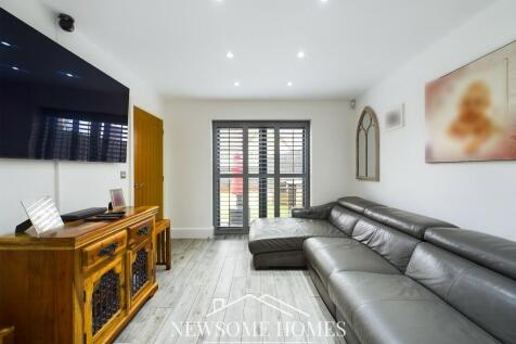 Family Room/ Kitchen