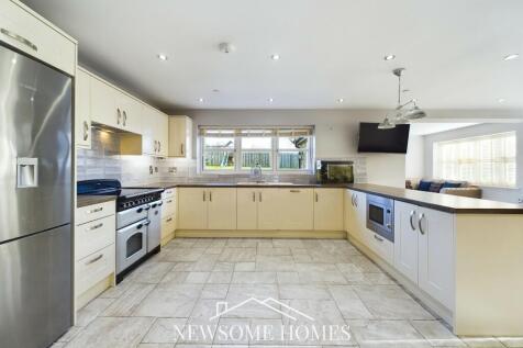 Family Room/ Kitchen