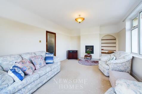 Sitting Room/ Bed 2