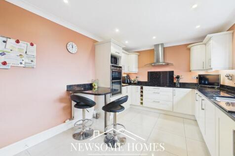 Kitchen/Breakfast RM