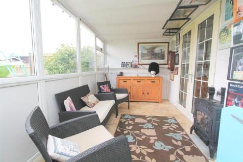 garden room.jpg