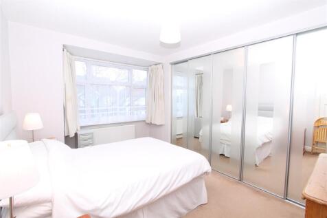 Bedroom 1.JPG