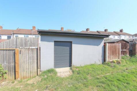 garage.jpg