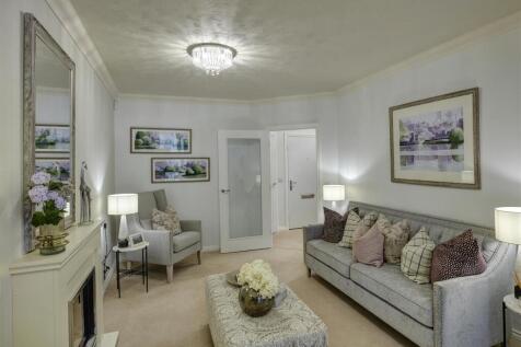 CRL_Stanley Lodge_04.03.22_Living Room_5.jpg