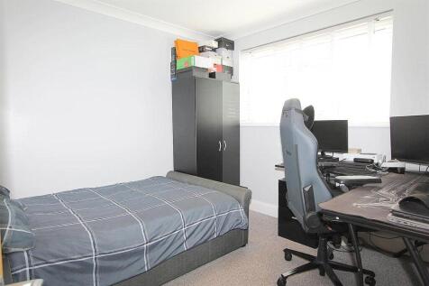 bed 2 1.jpg
