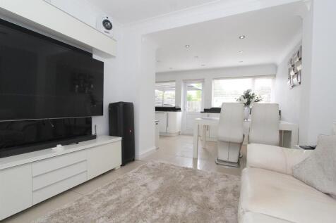 family room b.jpg