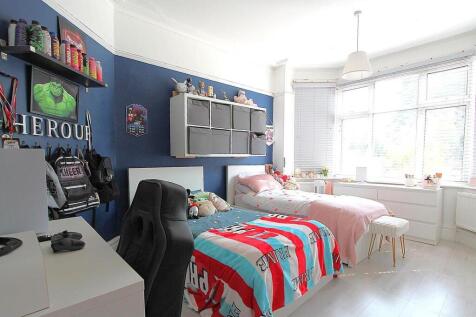 bed 2-1.jpg