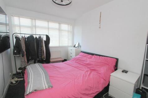 bed 4.jpg