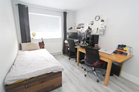 BED 3.jpg