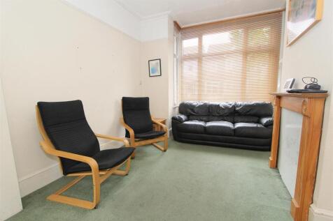 lounge.JPG