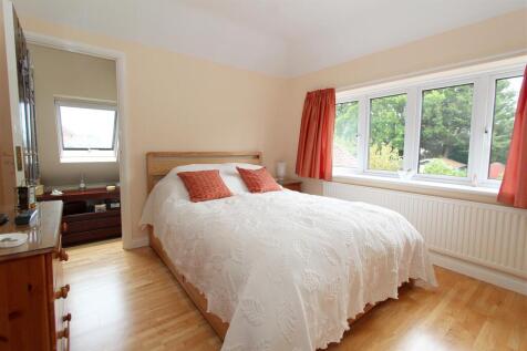 bed 2.JPG