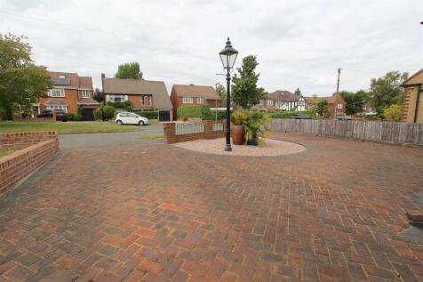 driveway.JPG