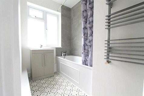 bath 1.jpg