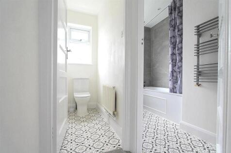 bath b1.jpg