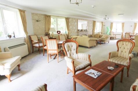 Communal Lounge 2.jpg