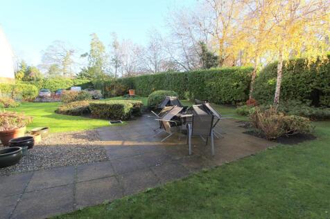 communal grounds.JPG