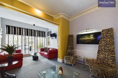 Guest Reception Room