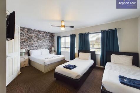 Bedroom 9