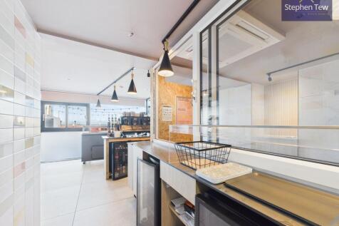 Serving Station/Kitchen
