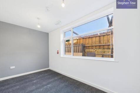 Living/Bedroom