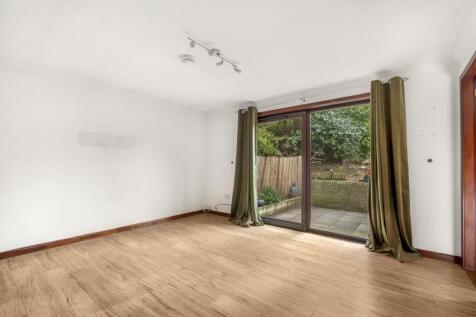 80 CAMPHILL (6)