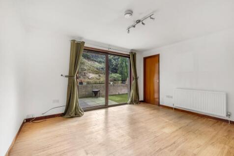 80 CAMPHILL (7)