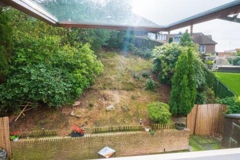 80 CAMPHILL  (15)