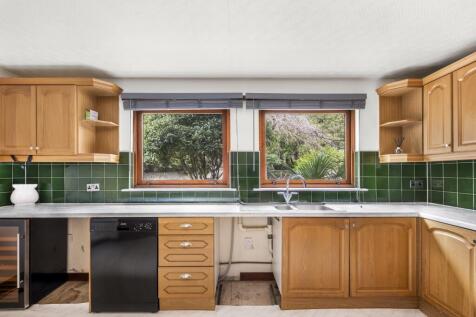 80 CAMPHILL  (4)