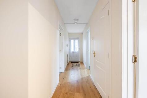 9 MARKET MEWS (15)