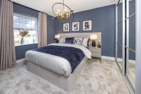 Hazelborough main bedroom