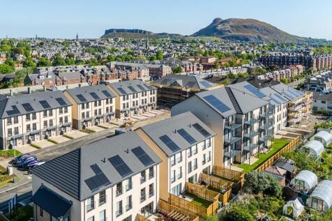 st crispin&#39;s court