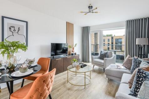 st crispin&#39;s court
