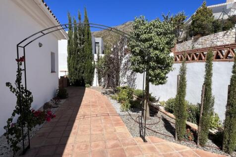 Property Image 31