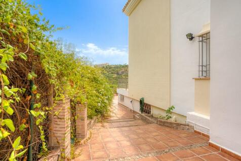 Property Image 35