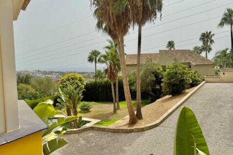 Property Image 11