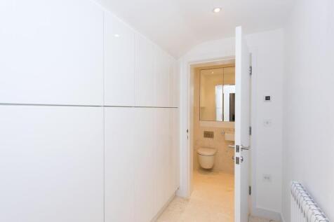 White Horse Yard (flat 5)-w-toi1.jpg
