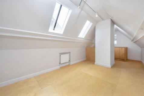 Almshouses,5 bed 2.jpg