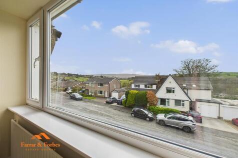 CAM03956G0-PR0087-STILL003.jpg